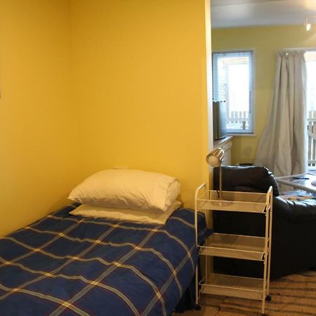 Laughing Fish Studio Apartment Mapua ภายนอก รูปภาพ