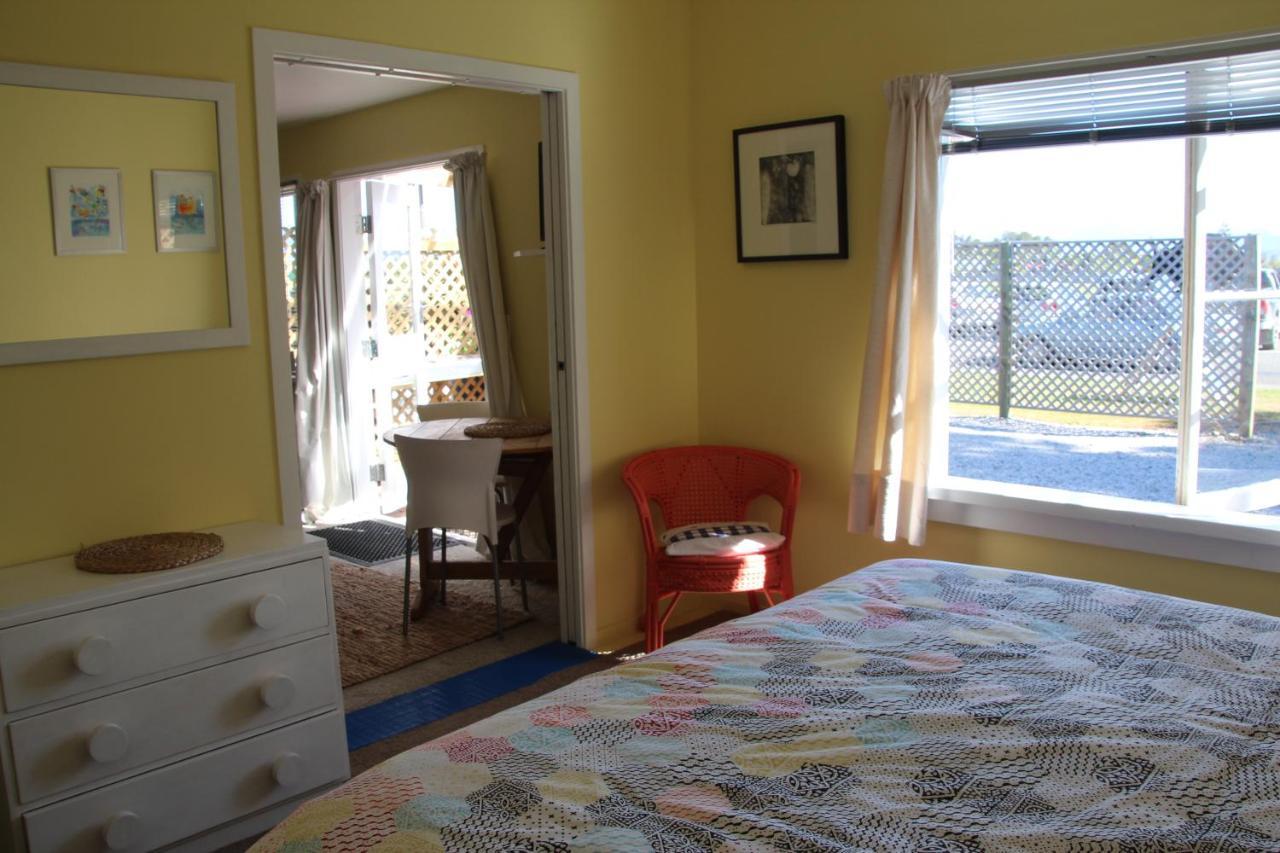 Laughing Fish Studio Apartment Mapua ภายนอก รูปภาพ