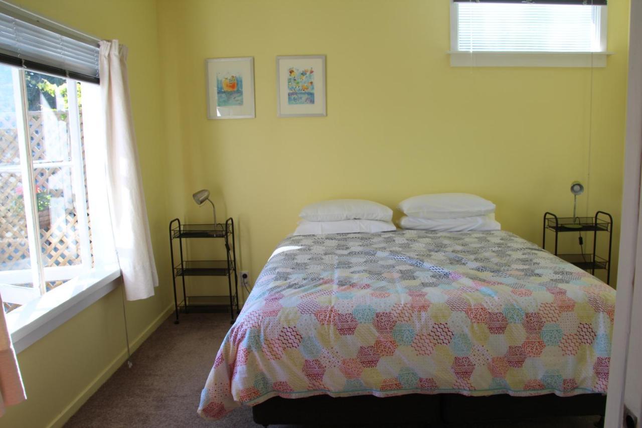 Laughing Fish Studio Apartment Mapua ภายนอก รูปภาพ